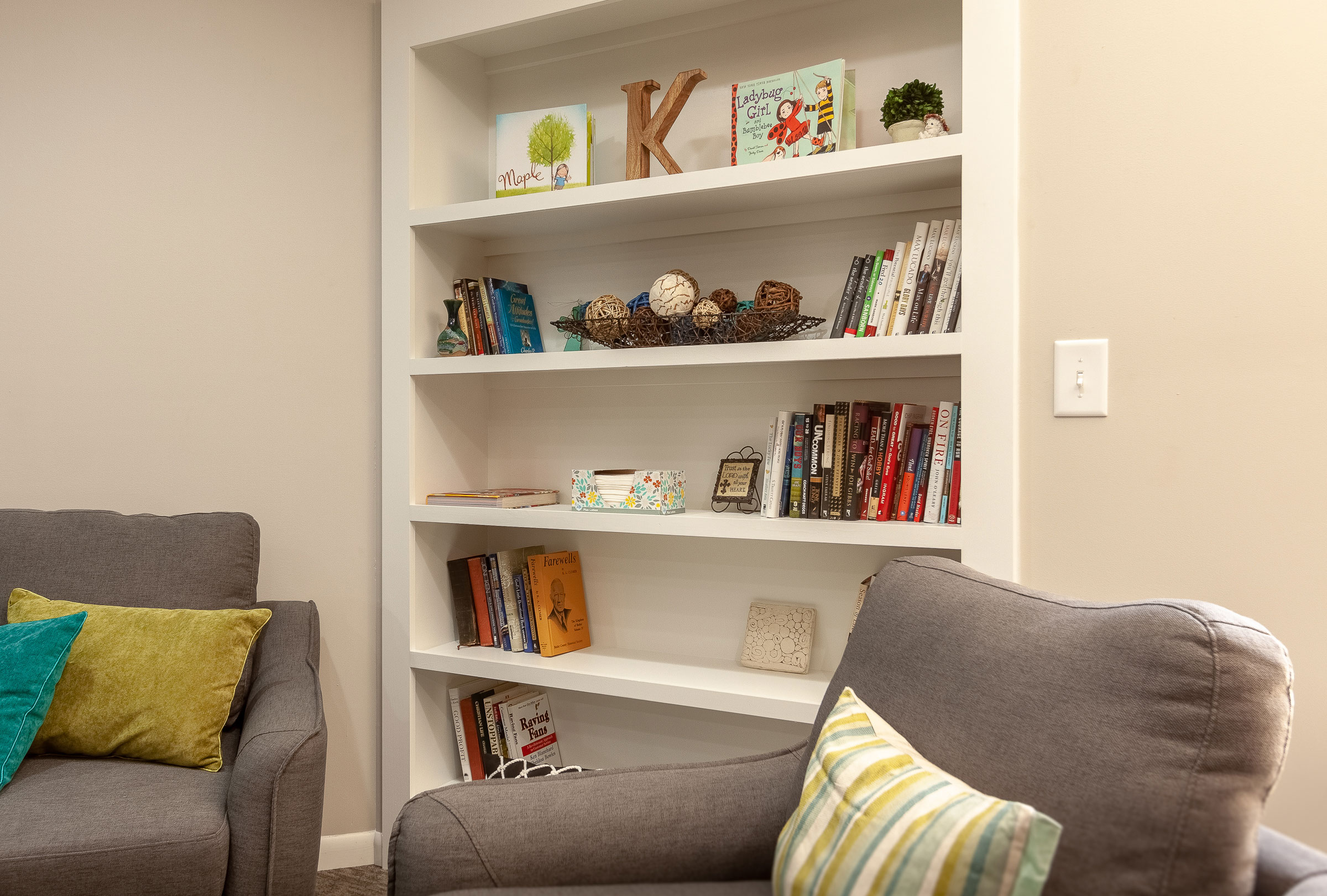 Custom finish carpentry and built-in bookshelves by Ryan Vandenberg in an Idaho home